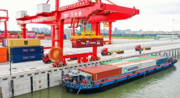 荆门下沙港开港，以表内贸海运集装箱业务为主